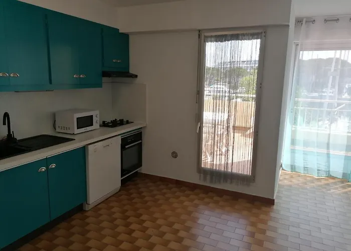 Marina Port Camargue * 勒格罗-迪鲁瓦