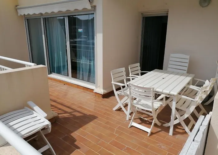 Marina Port Camargue 公寓 勒格罗-迪鲁瓦