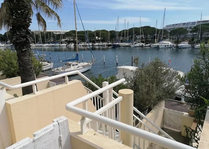 Marina Port Camargue 公寓 勒格罗-迪鲁瓦